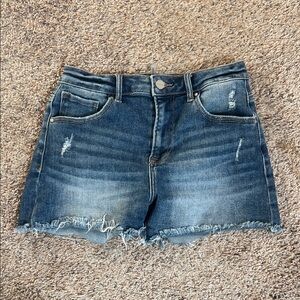 EUC Risen shorts
